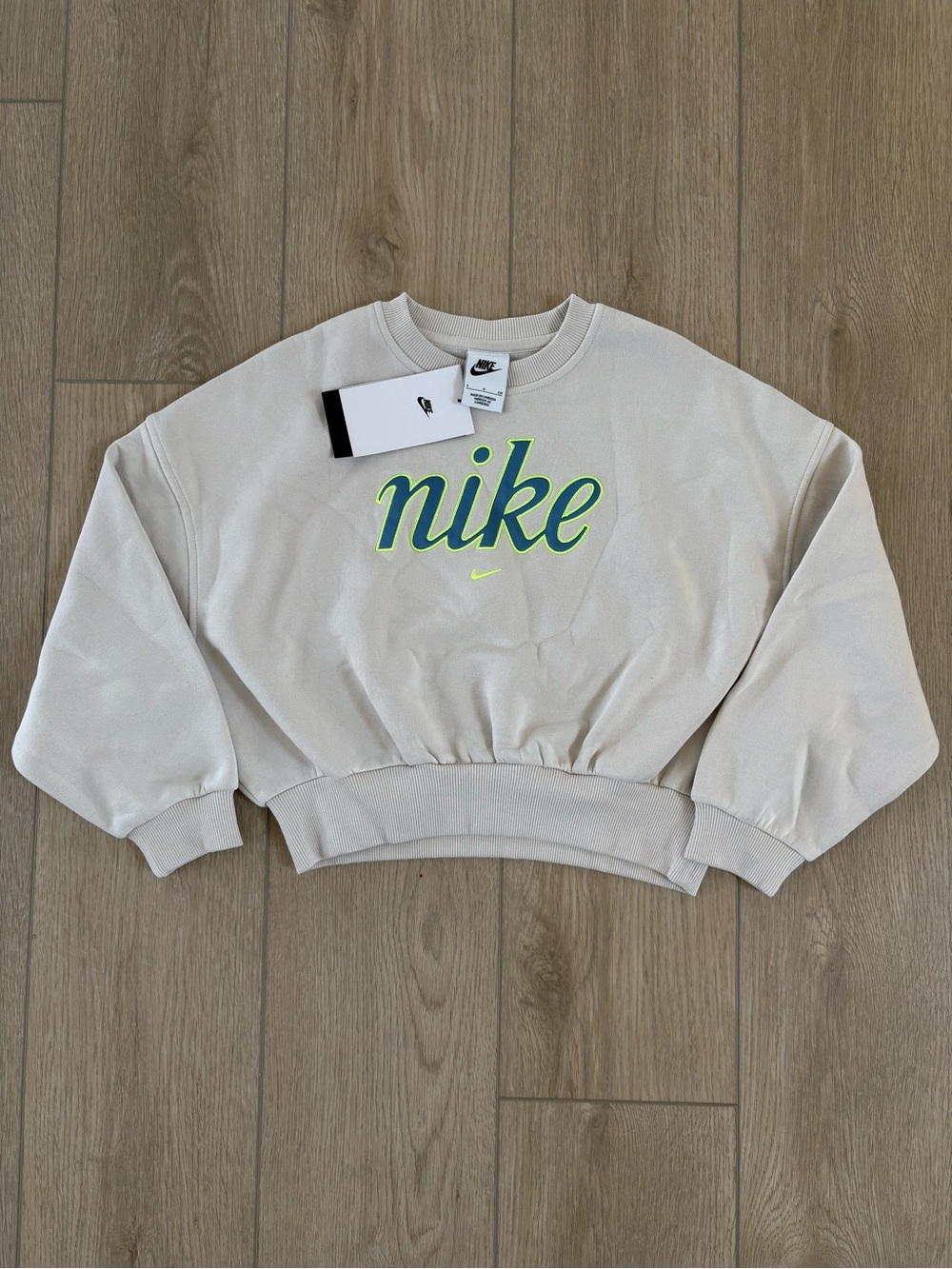 Kids Nike Cream Cropped Sweatshirt with Green Logo Size Small